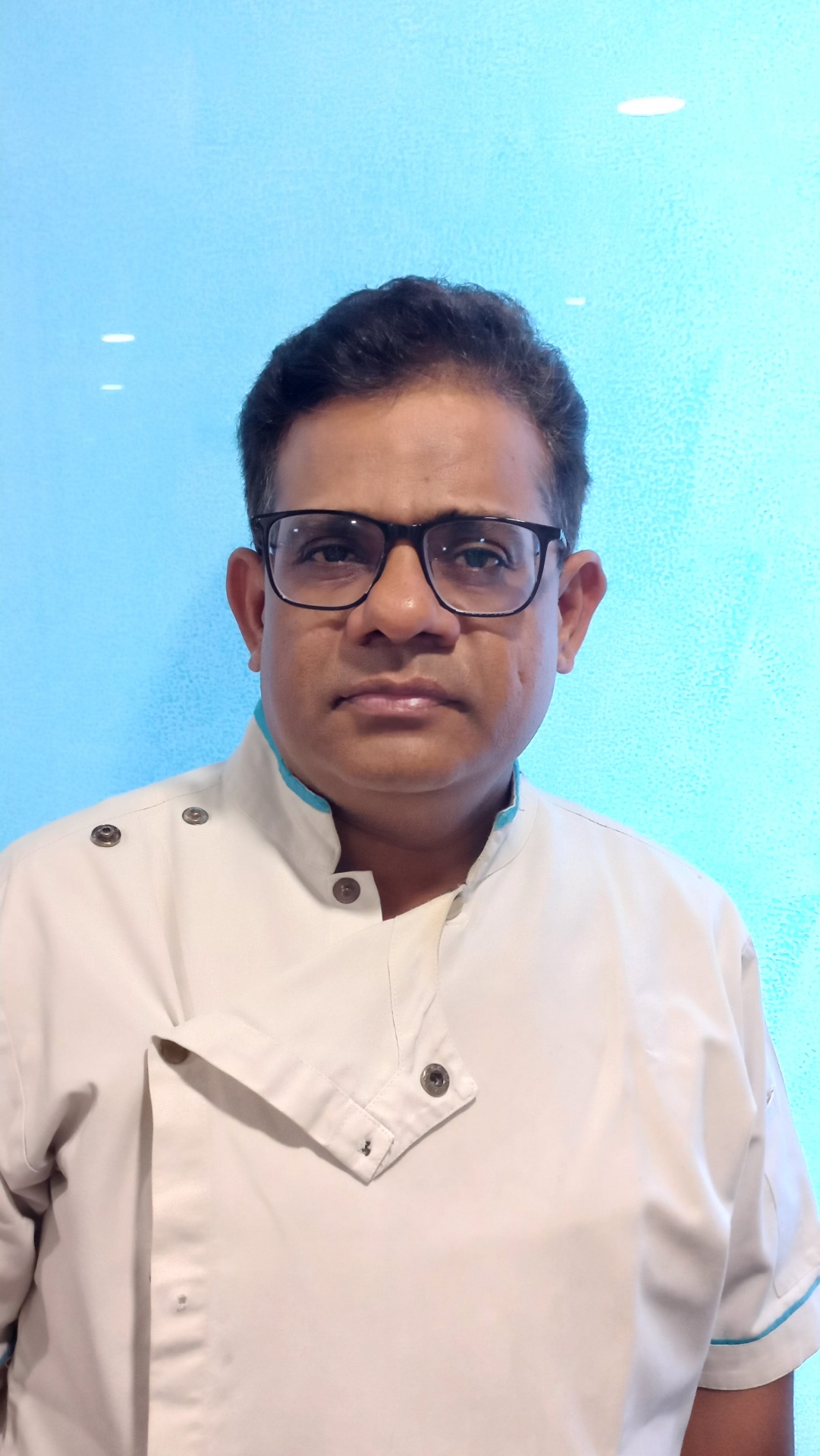 Dr. Uphar Sharma